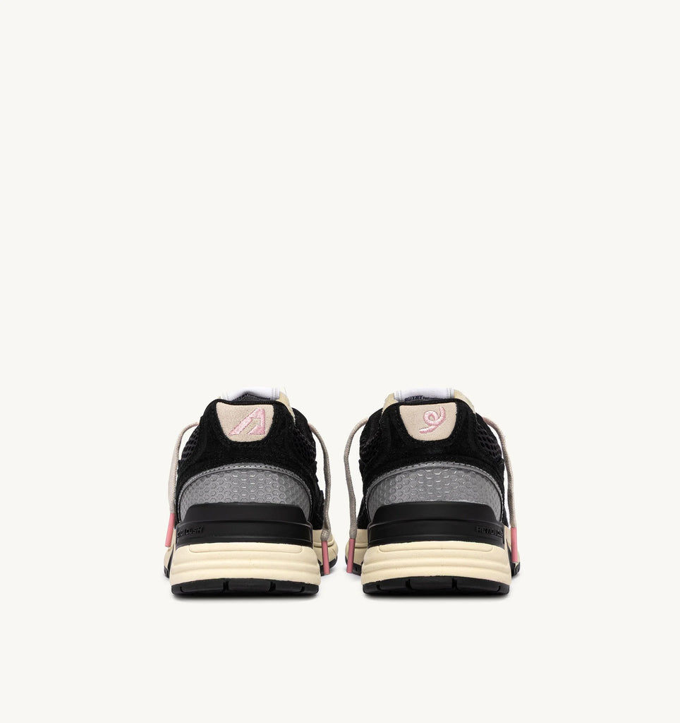 HYPERWAY 'CHANGBIN X AUTRY' EN DAIM ET MESH NOIR ET ROSE