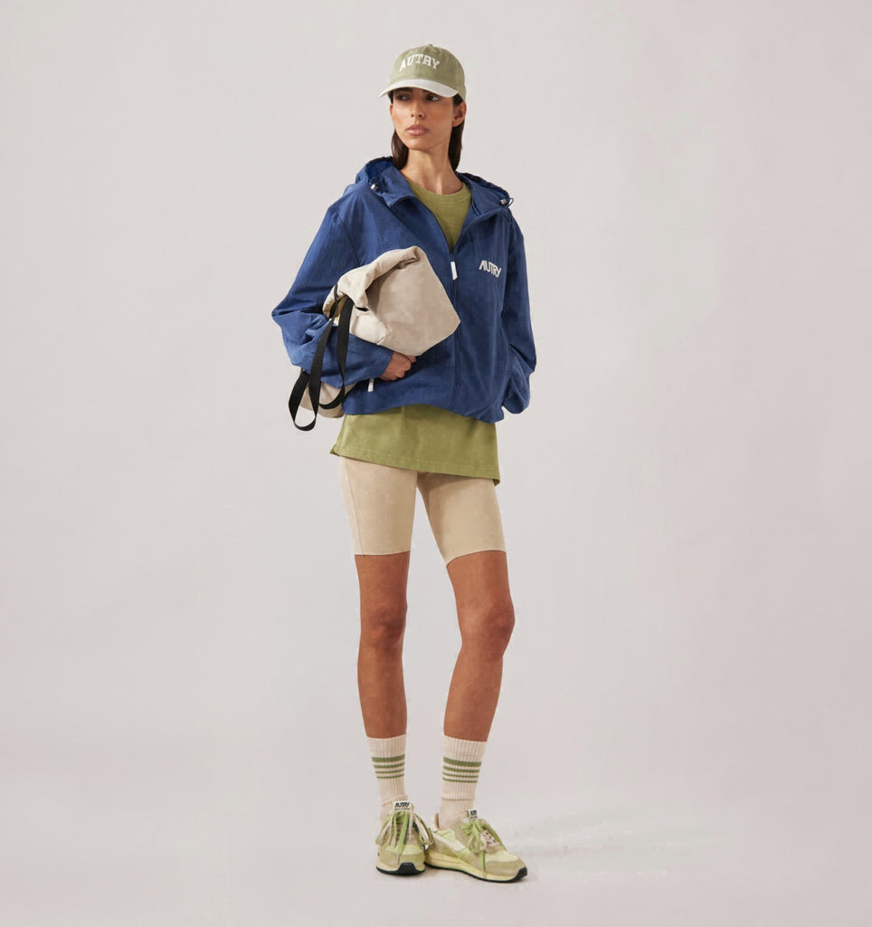 CYCLISTE FEMME