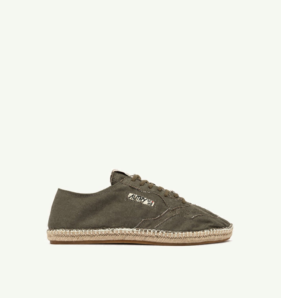 SANDY EN TOILE MILITARY