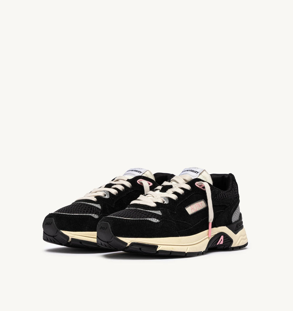 HYPERWAY 'CHANGBIN X AUTRY' EN DAIM ET MESH NOIR ET ROSE