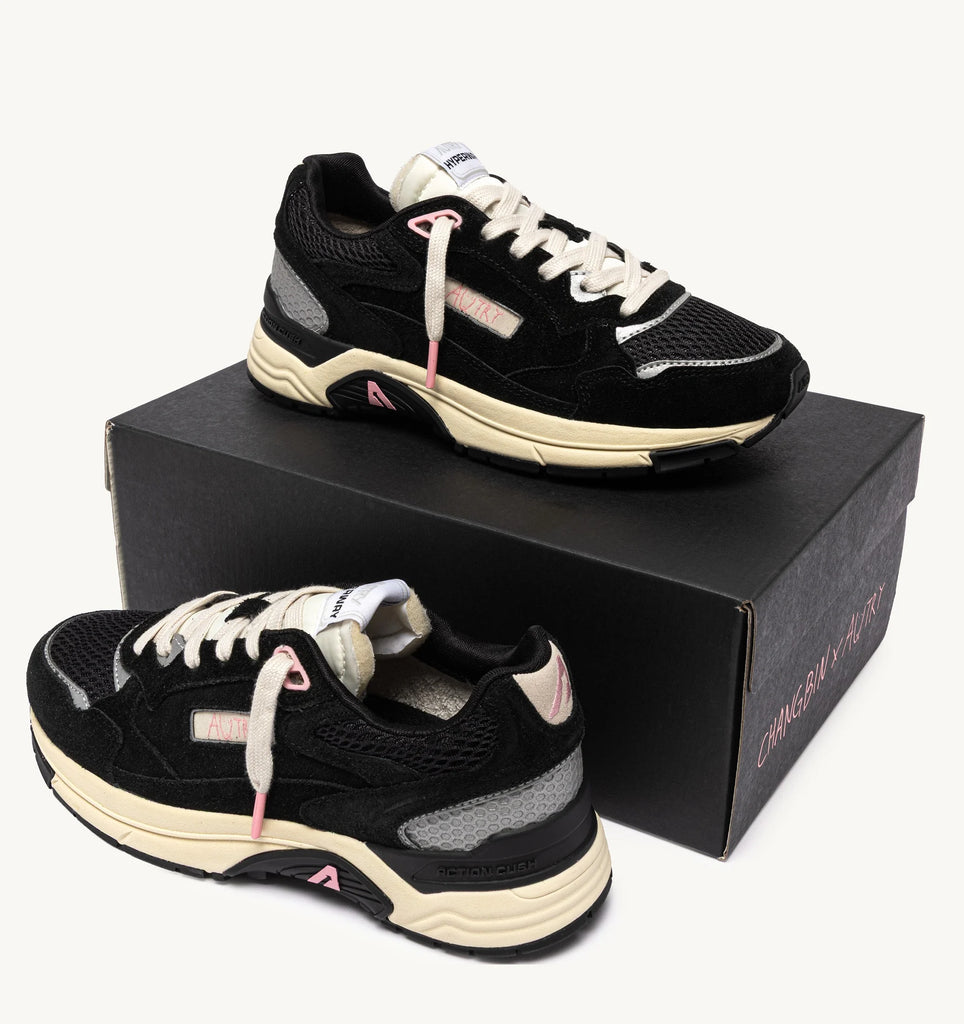 HYPERWAY 'CHANGBIN X AUTRY' EN DAIM ET MESH NOIR ET ROSE