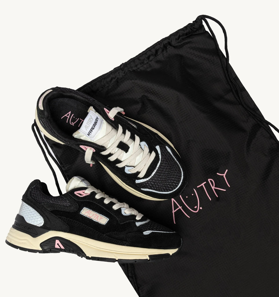 HYPERWAY 'CHANGBIN X AUTRY' EN DAIM ET MESH NOIR ET ROSE
