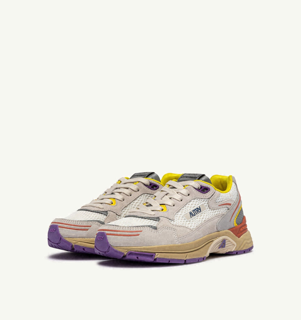 HYPERWAY EN DAIM ET MESH BLANC ET ARABESQUE