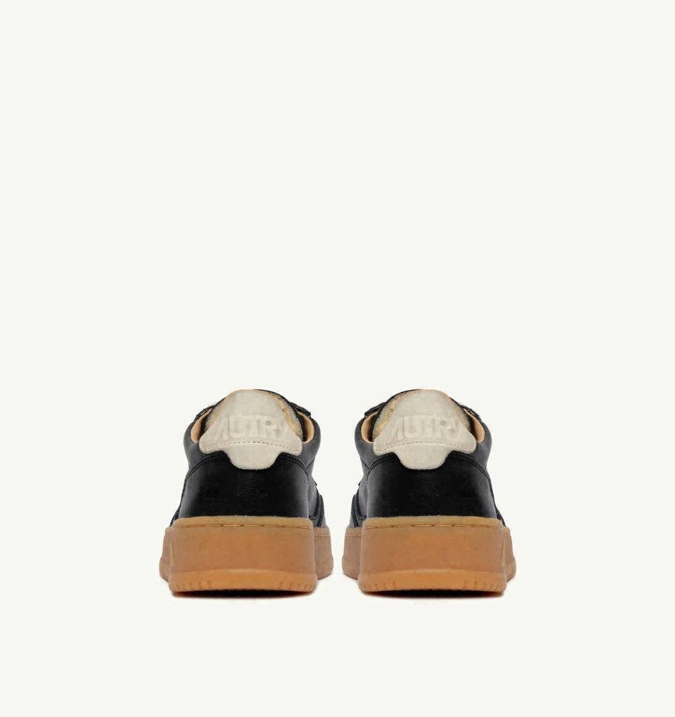 MEDALIST LOW EN CUIR NOIR ET MARSHMALLOW