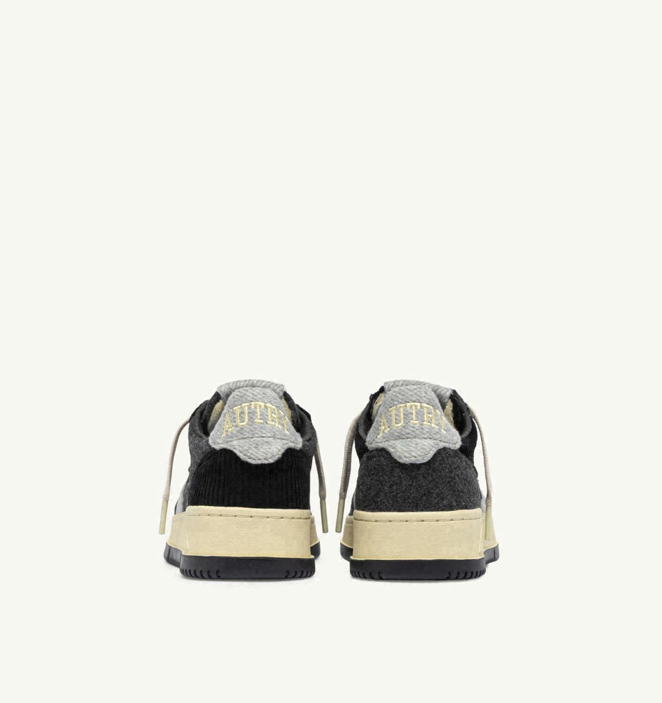 MEDALIST LOW 'VELVET' NOIR PHANTOM ET GRIS