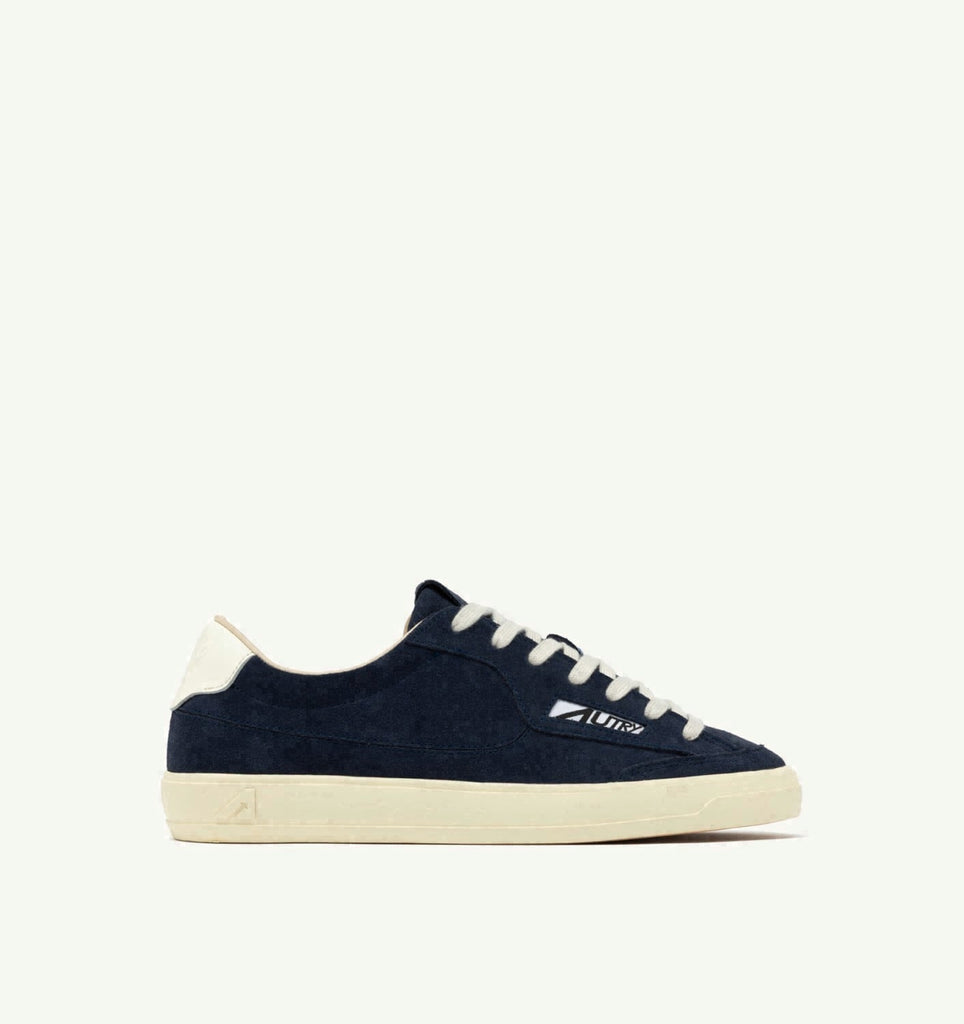 WINDSCAPE LOW EN DAIM NAVY ET MARSHMALLOW