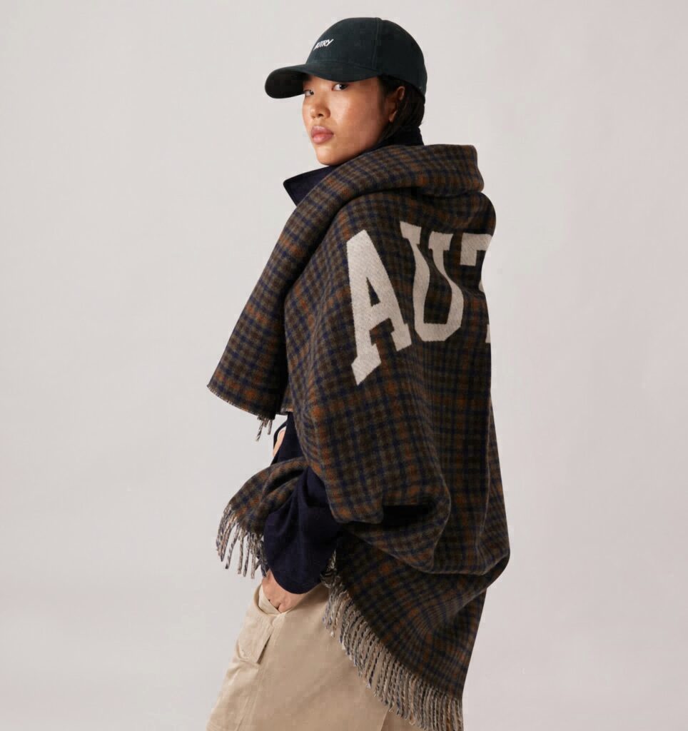 COUVERTURE CHECK AVEC MAXI LOGO UNISEX