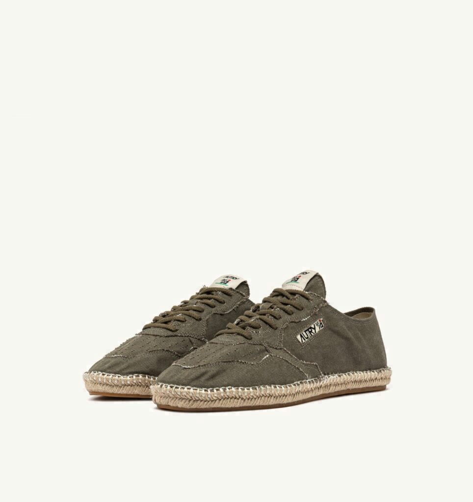 SANDY EN TOILE MILITARY