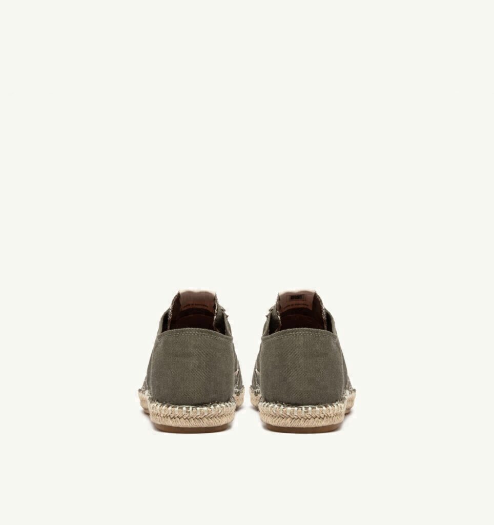 SANDY EN TOILE MILITARY