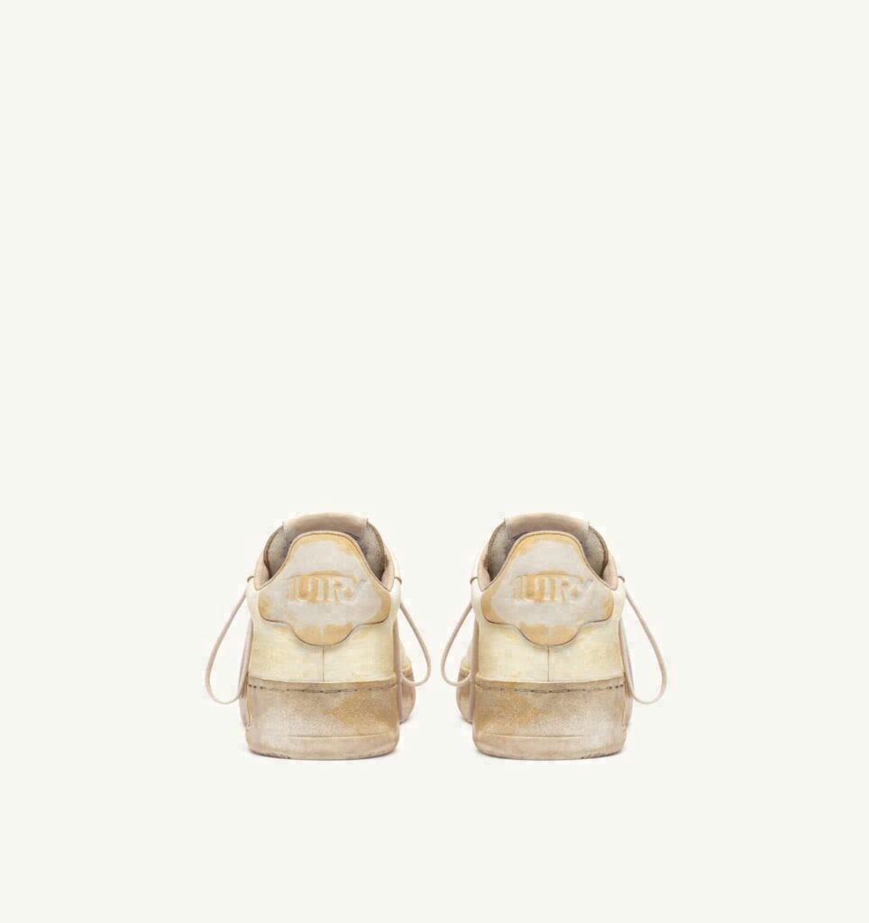 DALLAS LOW SUPER VINTAGE EN CUIR MARSHMALLOW AVEC CHARM