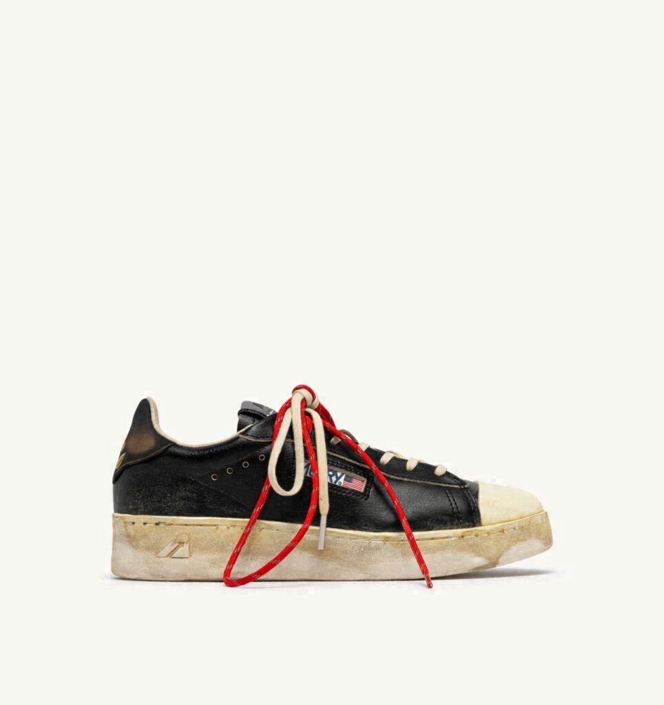 DALLAS LOW SUPER VINTAGE EN CUIR NOIR
