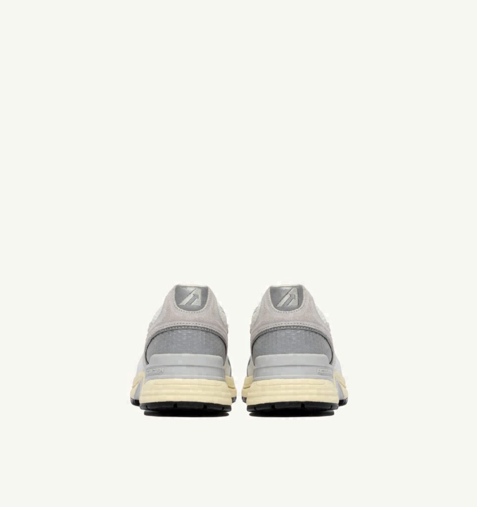 HYPERWAY EN MESH ET CUIR BLANC ET GRIS