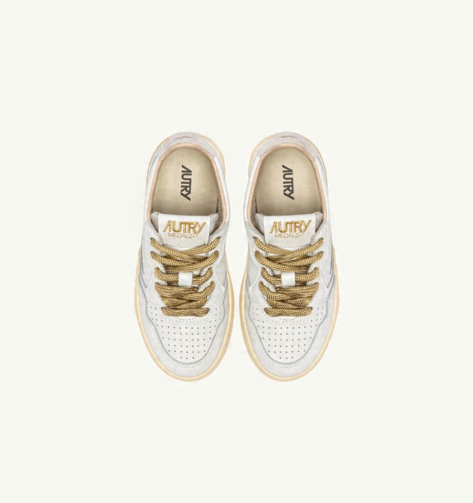 MEDALIST KIDS LOW EN CUIR BLANC