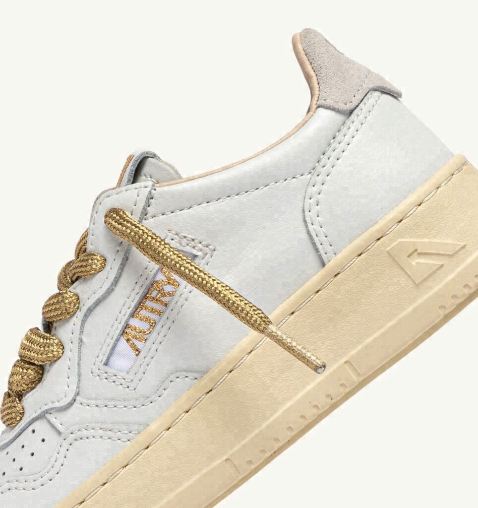 MEDALIST KIDS LOW EN CUIR BLANC