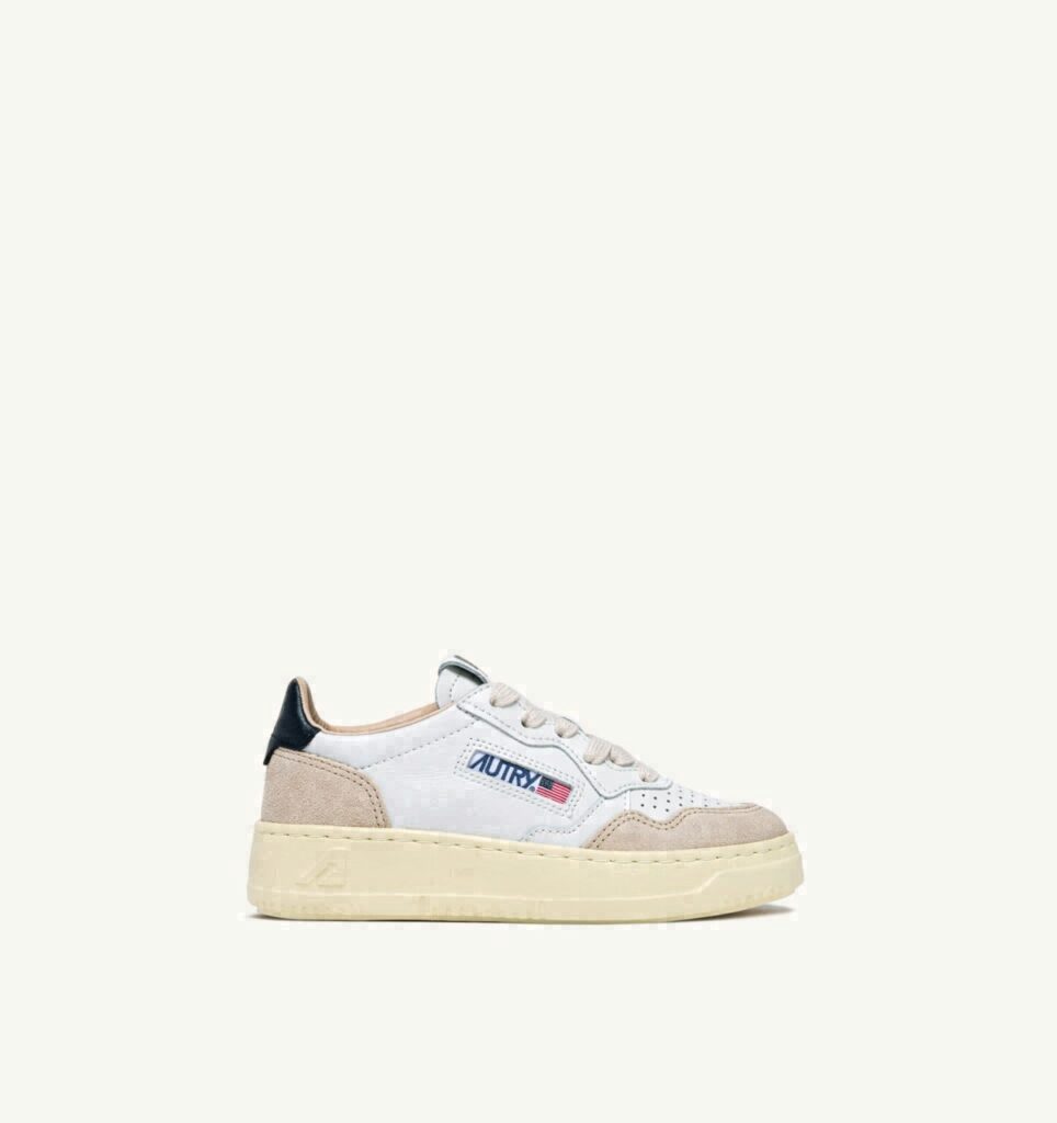 MEDALIST KIDS LOW EN DAIM BLANC ET BLUE SPACE