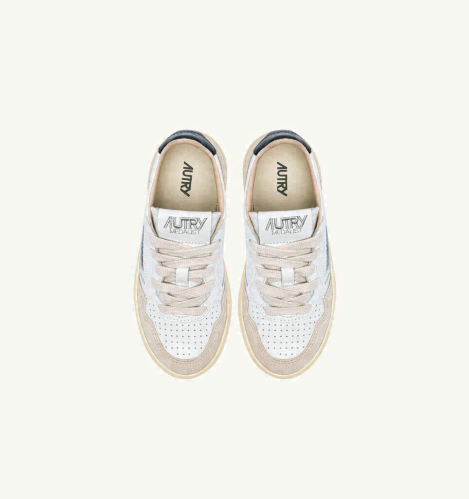 MEDALIST KIDS LOW EN DAIM BLANC ET BLUE SPACE
