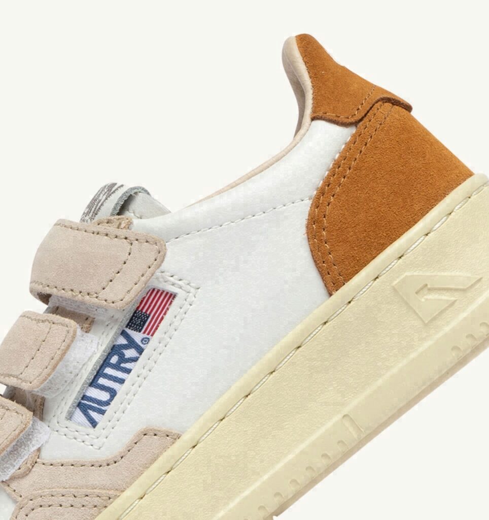 MEDALIST KIDSTRIPES EN CUIR BLANC ET DAIM BROWN MUSCAT ET SAND