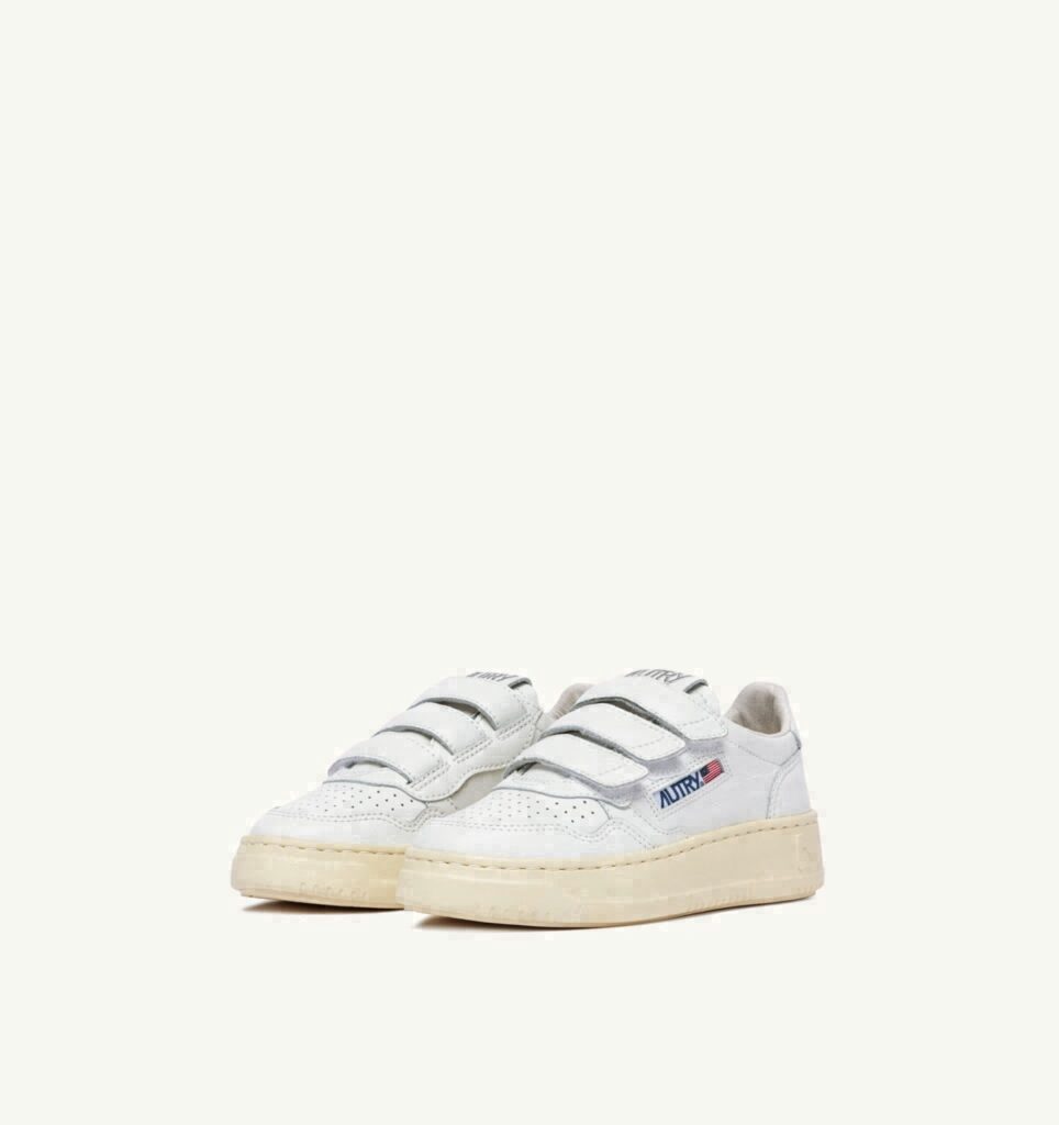 MEDALIST KIDSTRIPES LOW EN CUIR BLANC