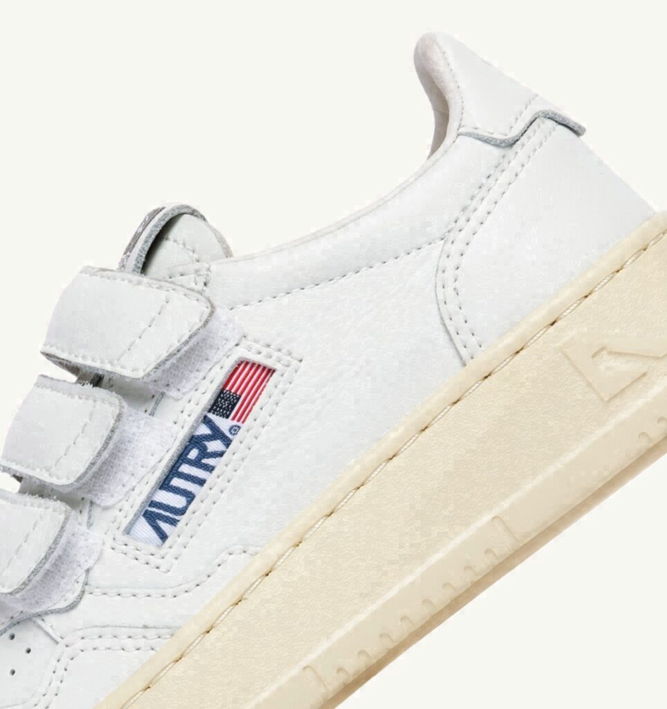 MEDALIST KIDSTRIPES LOW EN CUIR BLANC