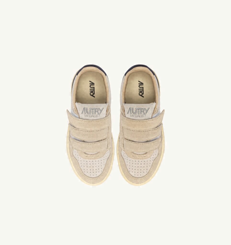 MEDALIST KIDSTRIPES LOW TRICOLOR EN DAIM BLANC SAND ET SPACE BLEU