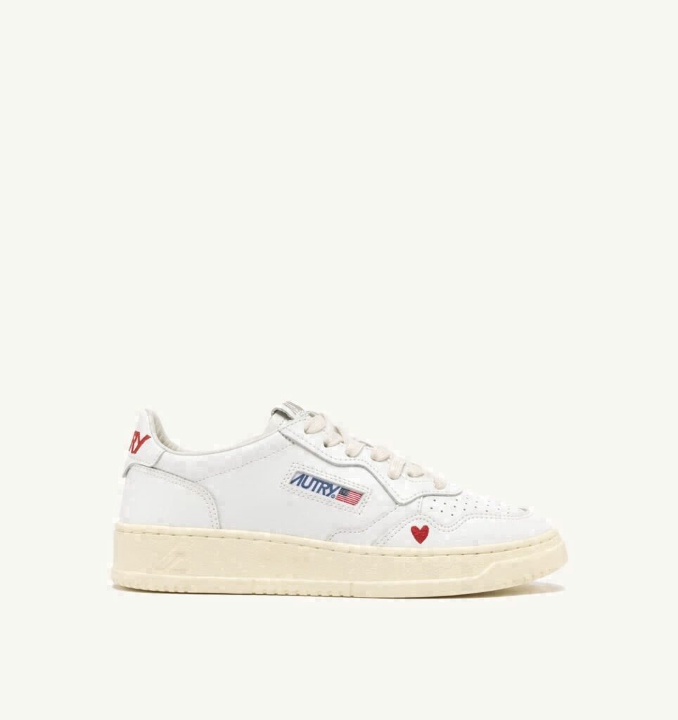 MEDALIST 'LOVE' EN CUIR BLANC ET ROUGE