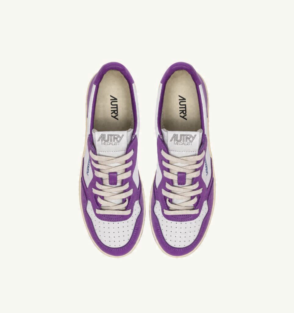 MEDALIST LOW BICOLOR EN CUIR BLANC ET DEWBERRY