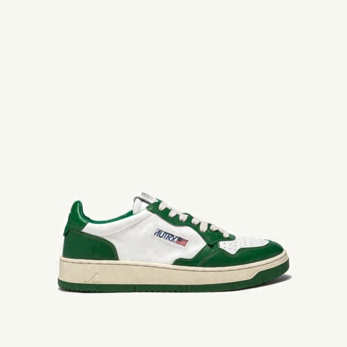 MEDALIST LOW BICOLOR IN WHITE AND GREEN LEATHER