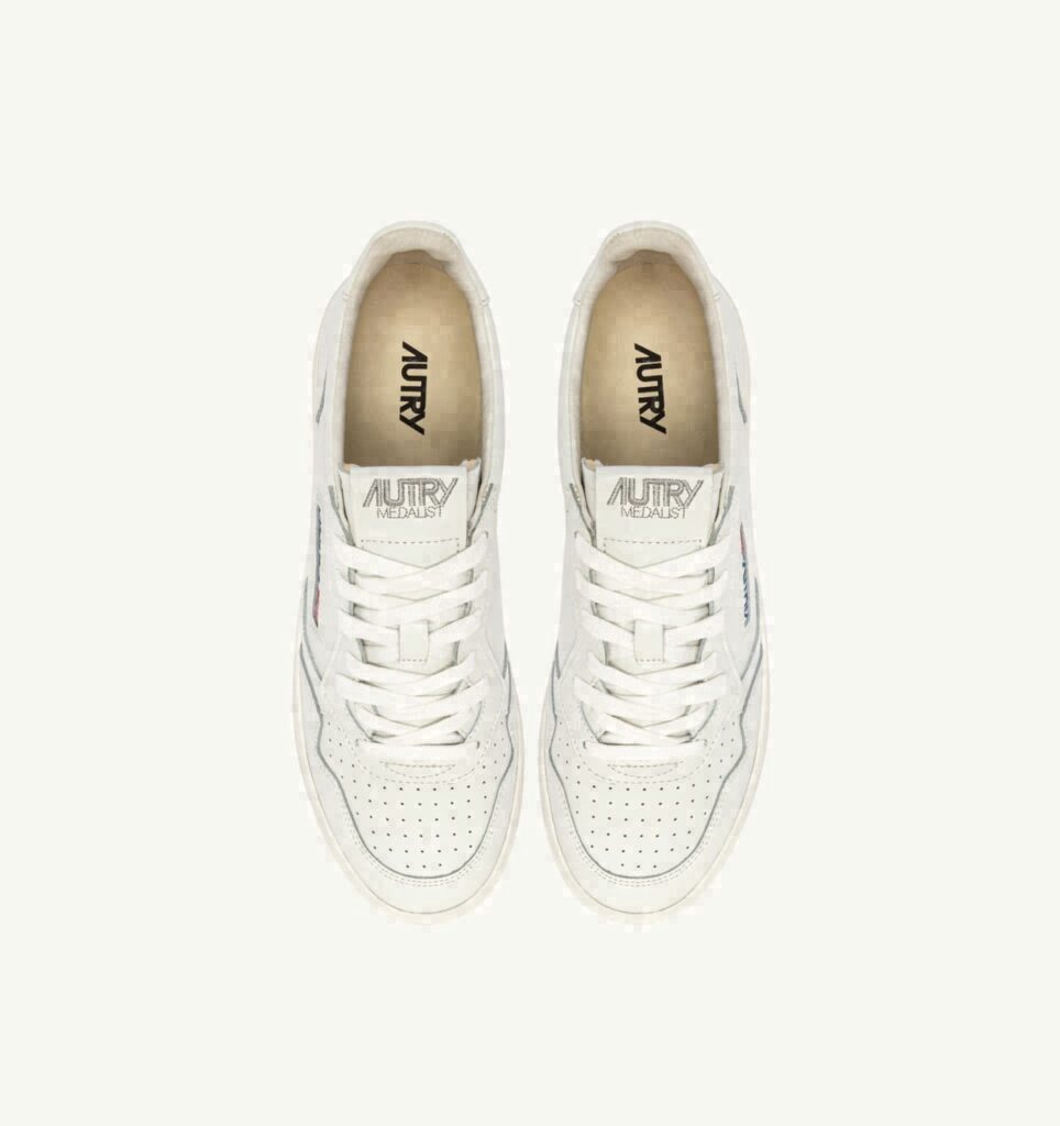 MEDALIST LOW EN CUIR BLANC AVEC LETTERING