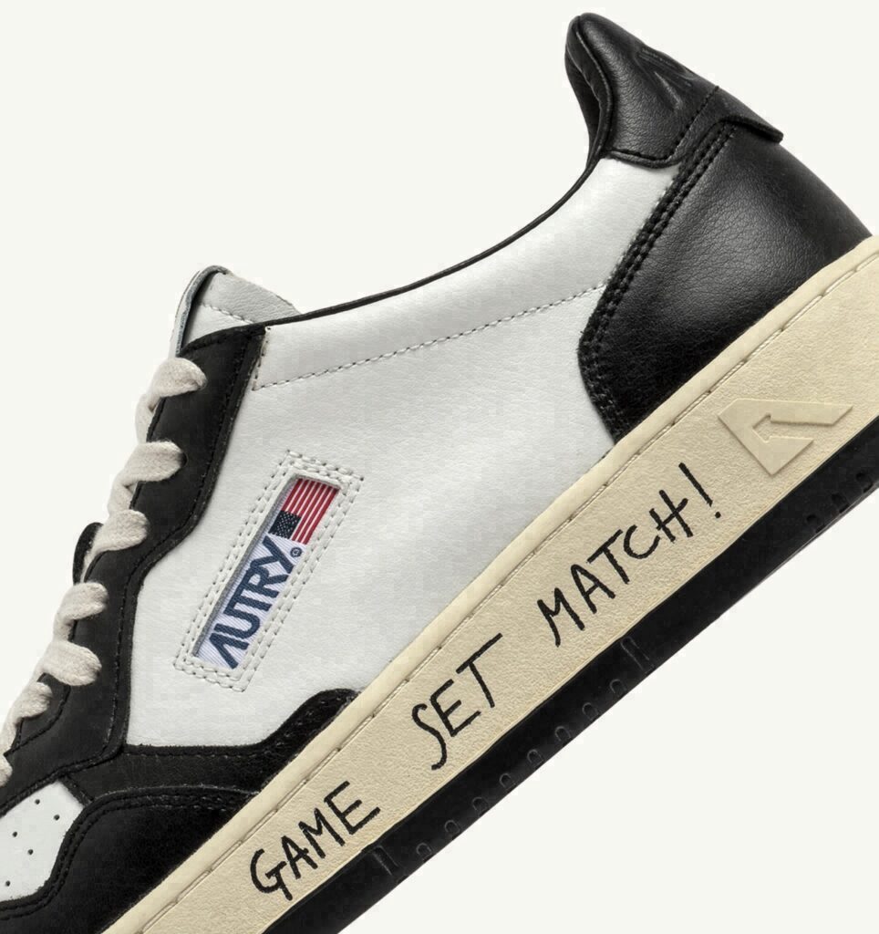 MEDALIST LOW EN CUIR BLANC ET NOIR AVEC LETTERING