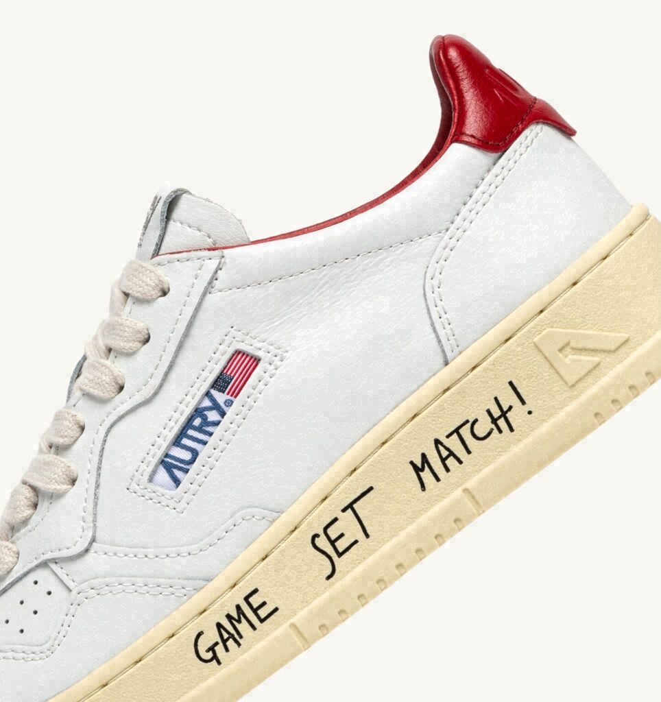 MEDALIST LOW EN CUIR BLANC ET ROUGE AVEC LETTERING