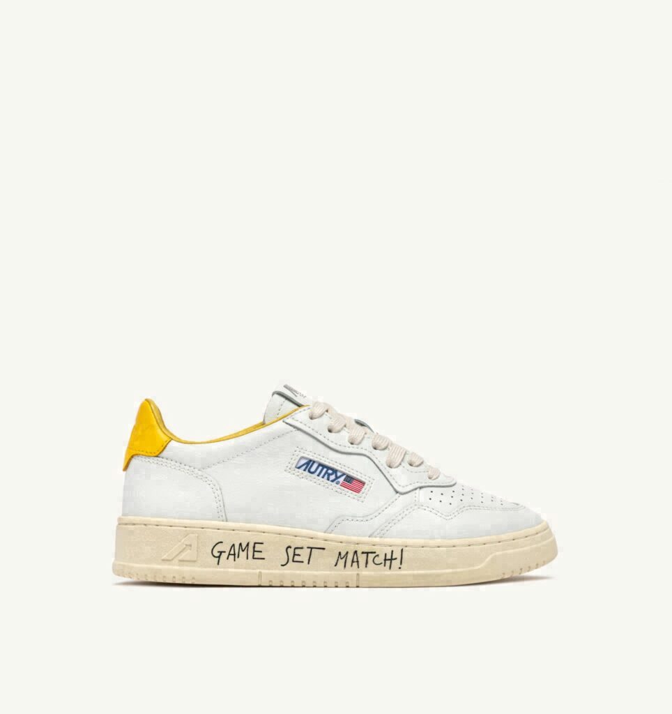 MEDALIST LOW EN CUIR BLANC ET SLICKER AVEC LETTERING