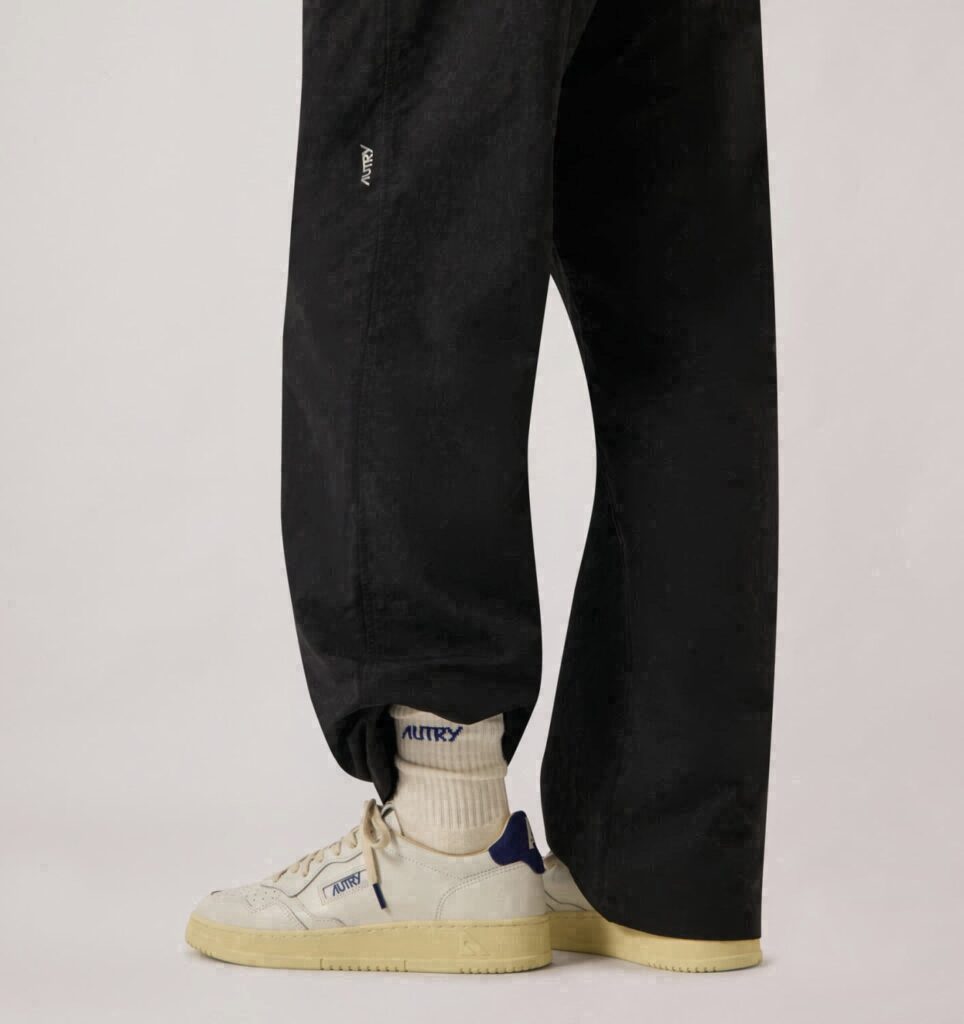 MEDALIST LOW EN CUIR BLANC ET DAIM BLUE DEPTHS