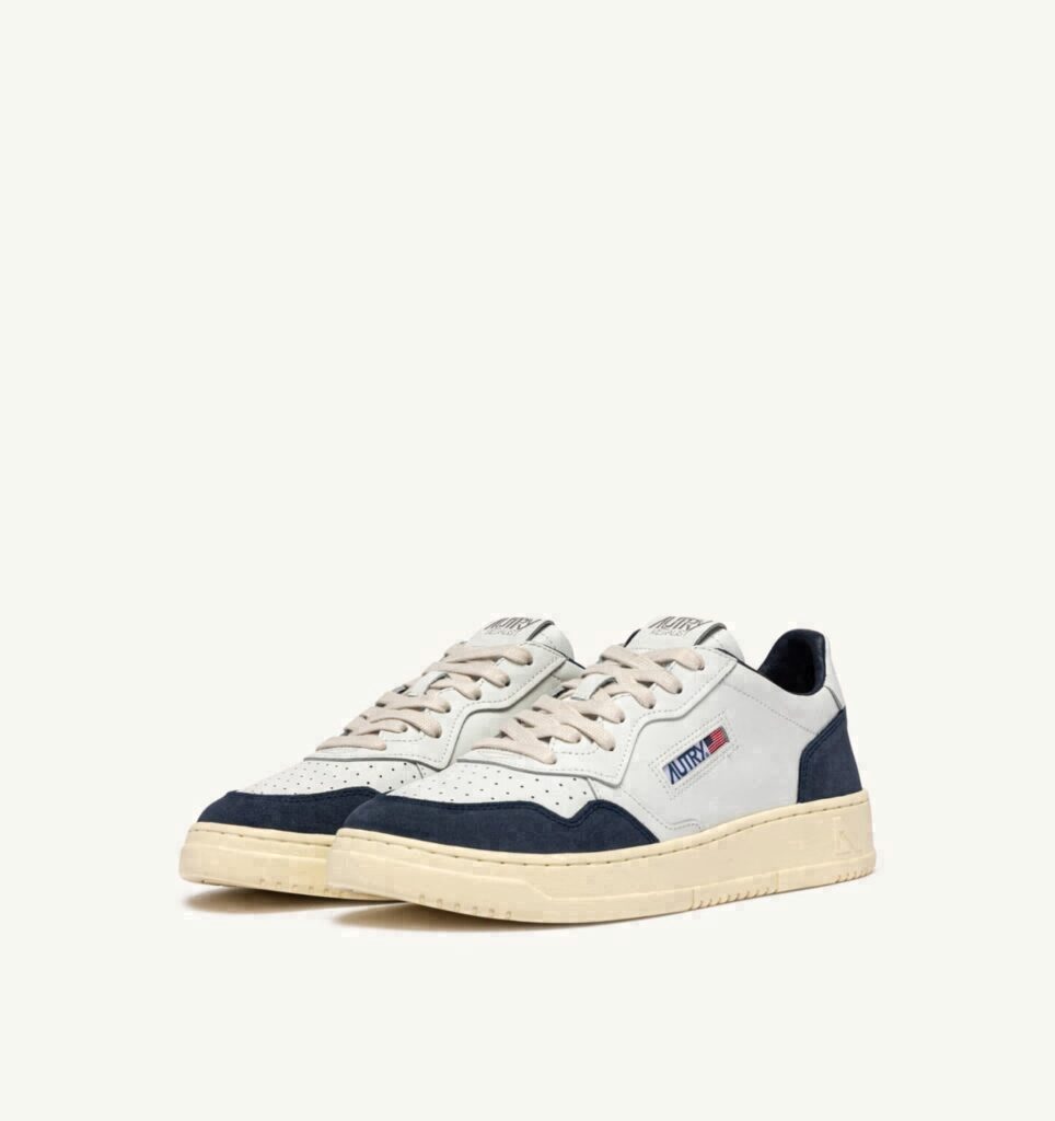 MEDALIST LOW EN CUIR BLANC ET DAIM DENIM