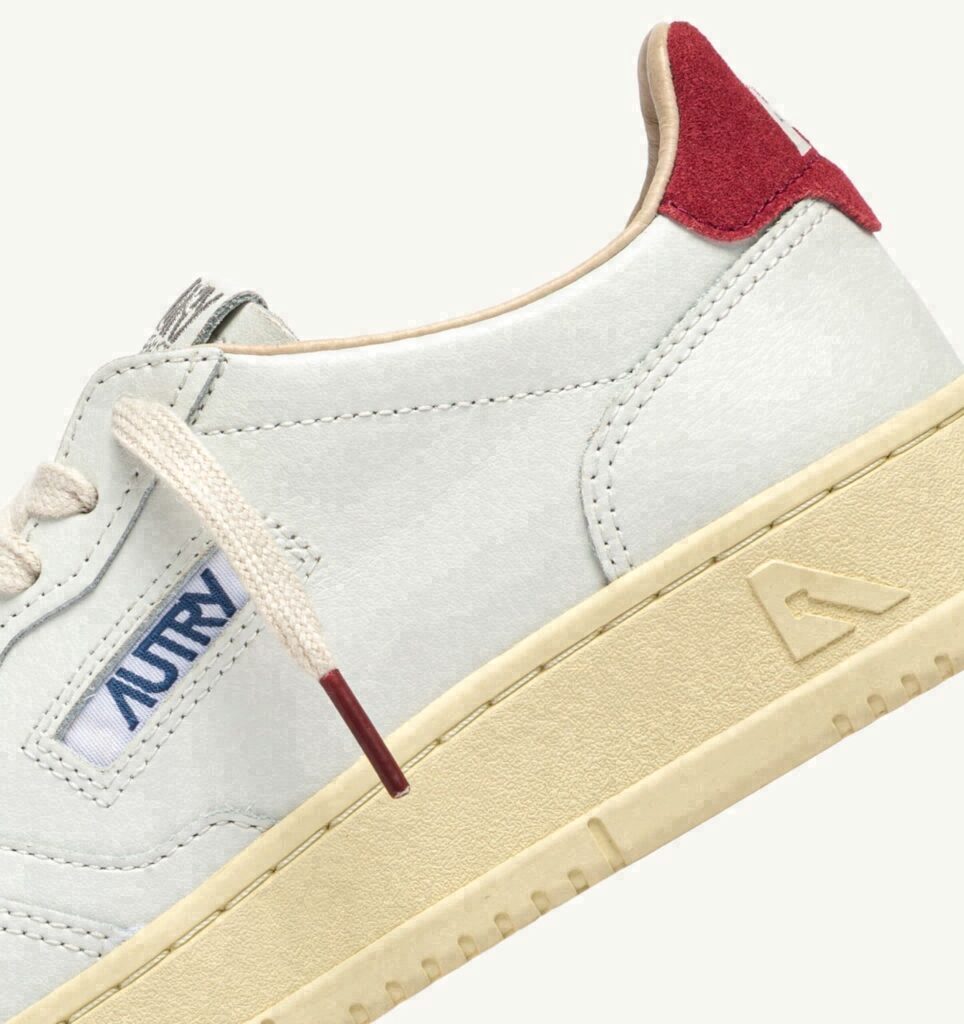 MEDALIST LOW EN CUIR BLANC ET DAIM DEEP CLARET