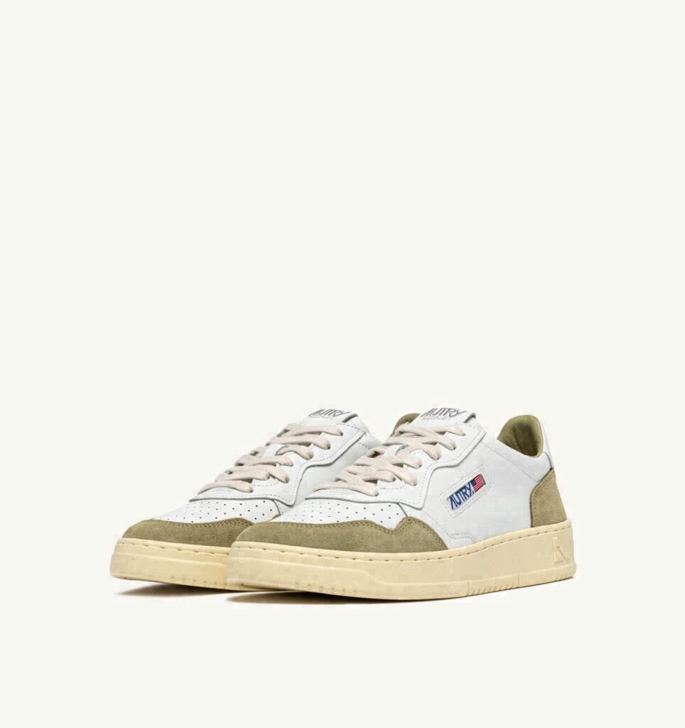 MEDALIST LOW EN CUIR BLANC ET DAIM GREY GREEN