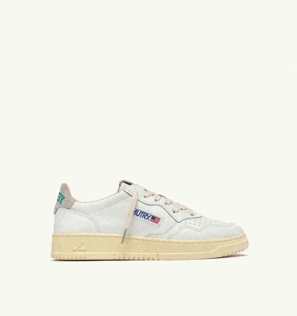 MEDALIST LOW EN CUIR BLANC ET DAIM NUAGES