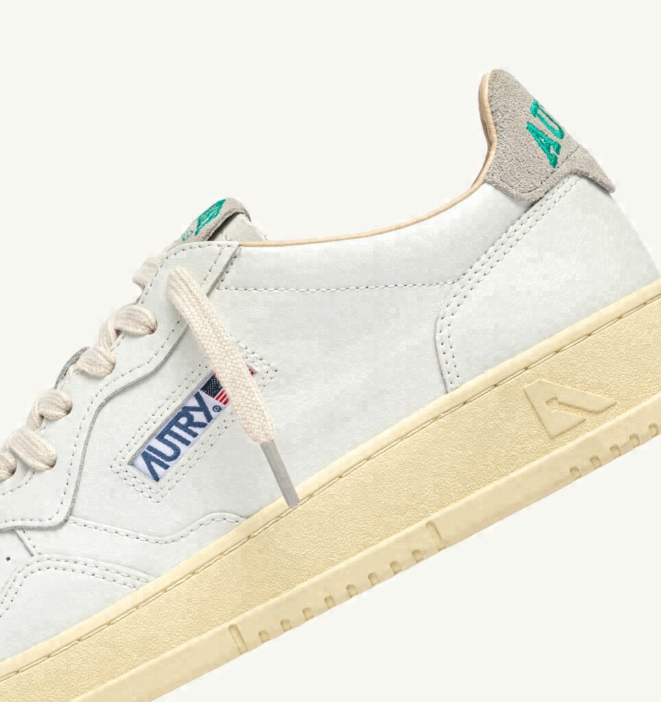 MEDALIST LOW EN CUIR BLANC ET DAIM NUAGES