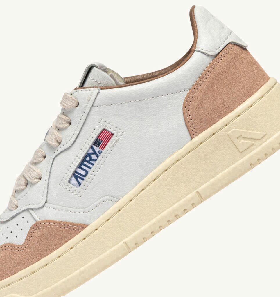 MEDALIST LOW EN CUIR BLANC ET DAIM PHARD
