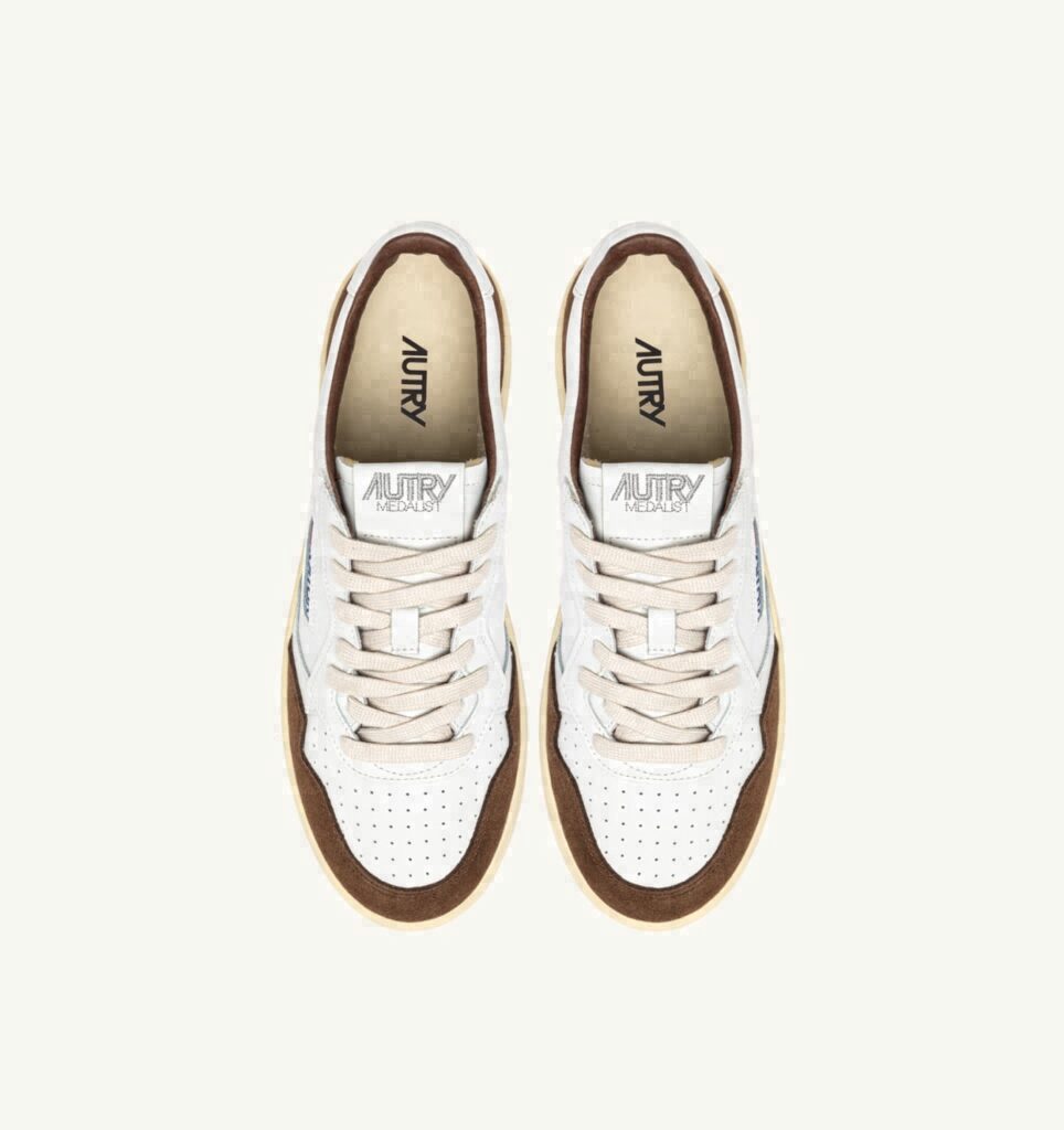 MEDALIST LOW EN CUIR BLANC ET DAIM TUNDRA