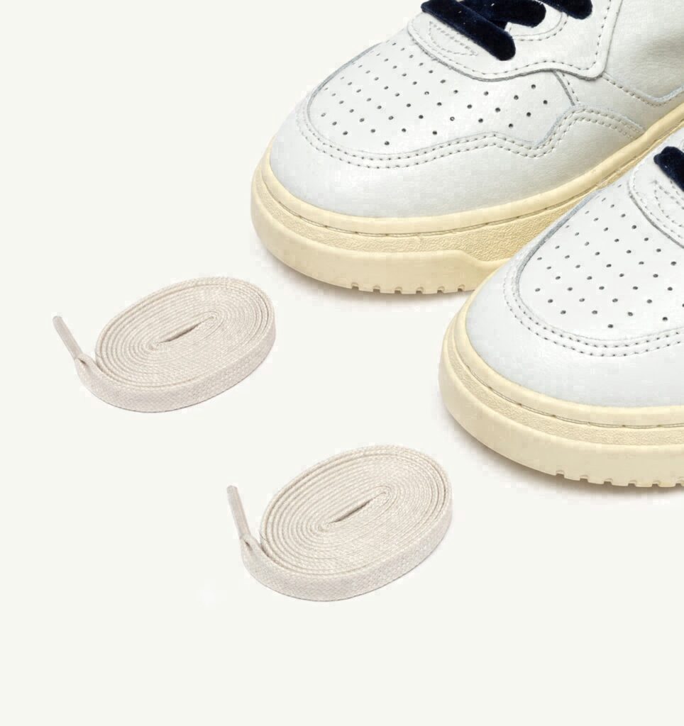 MEDALIST LOW EN CUIR BLANC ET VELOUR SPACE