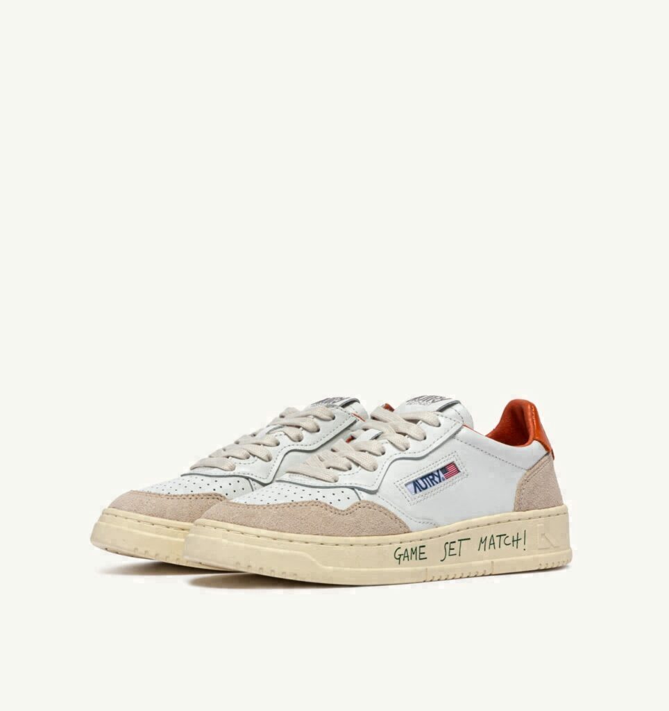 MEDALIST LOW EN CUIR ET DAIM BLANC ET HAWAIIAN SUNSET AVEC LETTERING