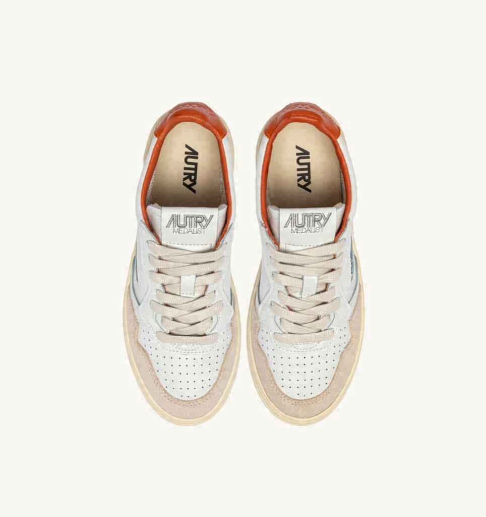 MEDALIST LOW EN CUIR ET DAIM BLANC ET HAWAIIAN SUNSET AVEC LETTERING