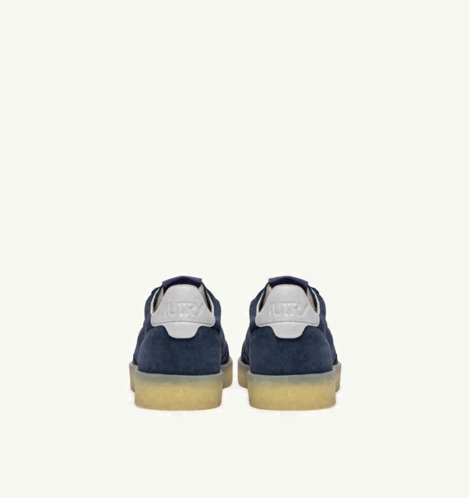 MEDALIST LOW EN DAIM DENIM ET VAPOR