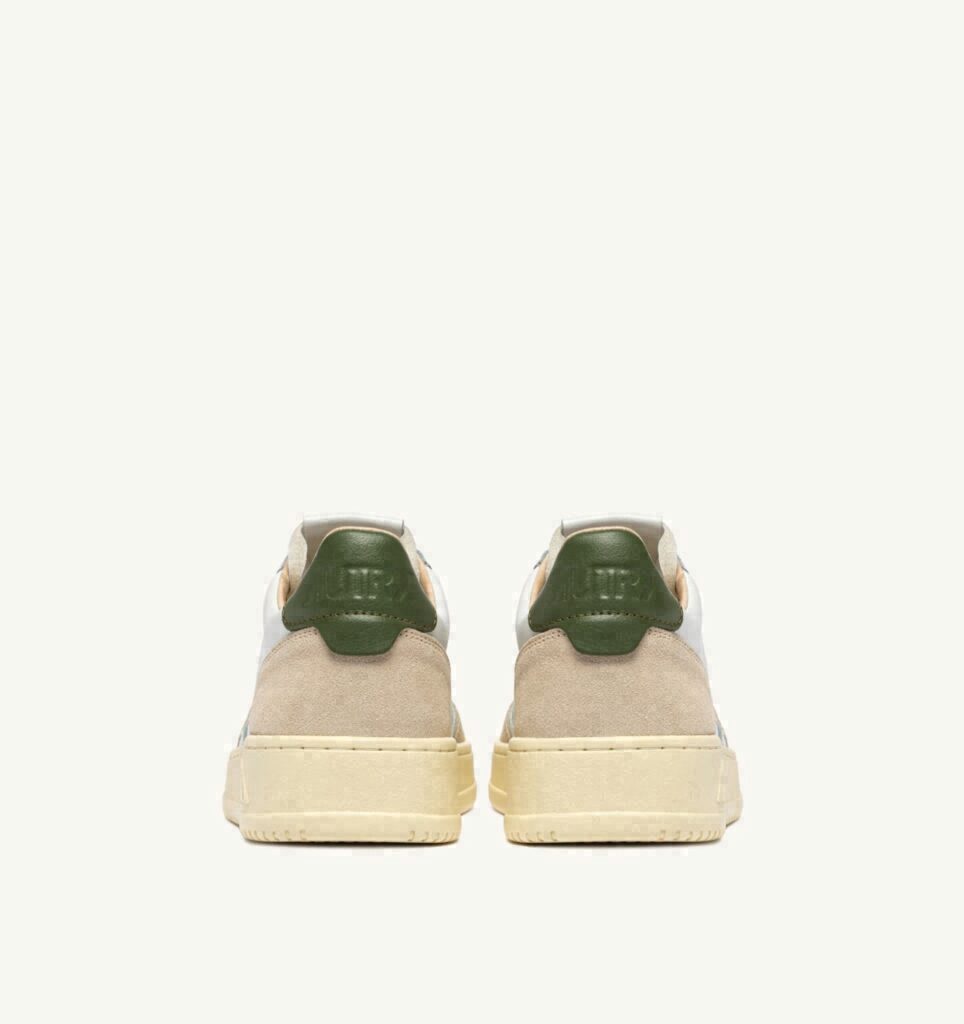 MEDALIST LOW EN DAIM ET CUIR BLANC ET BRONZE GREEN