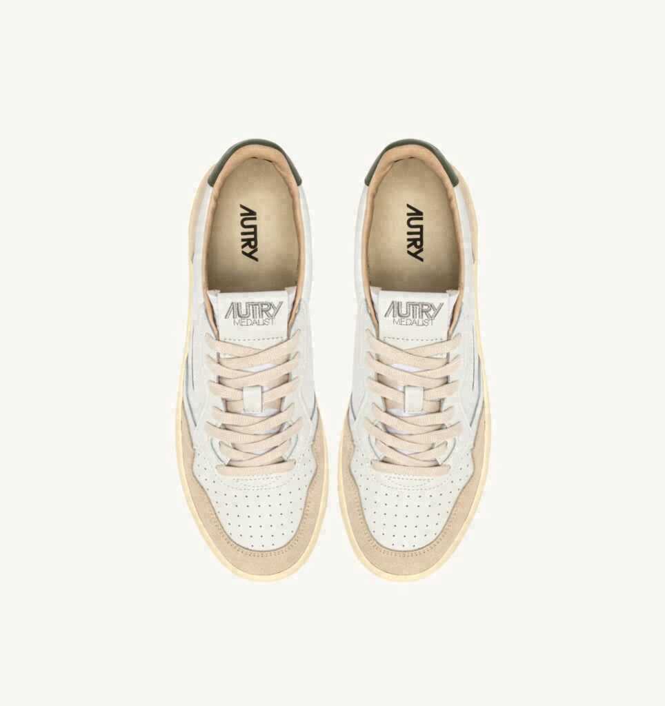 MEDALIST LOW EN DAIM ET CUIR BLANC ET BRONZE GREEN