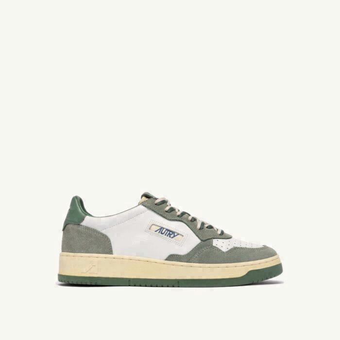 MEDALIST LOW IN MILITARY AND SEA SPRAY SUEDE AND LEATHER