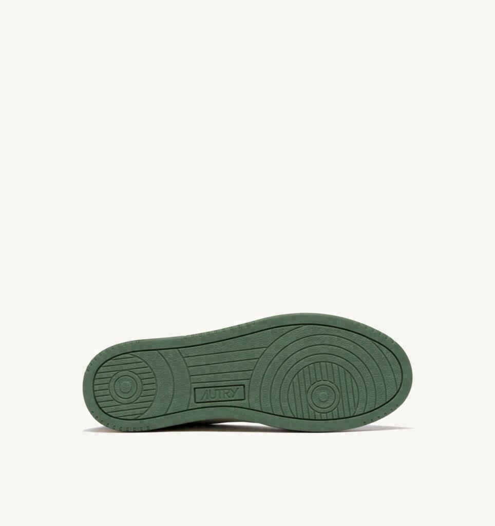 MEDALIST LOW EN DAIM EN CUIR MILITARY ET SEA SPRAY