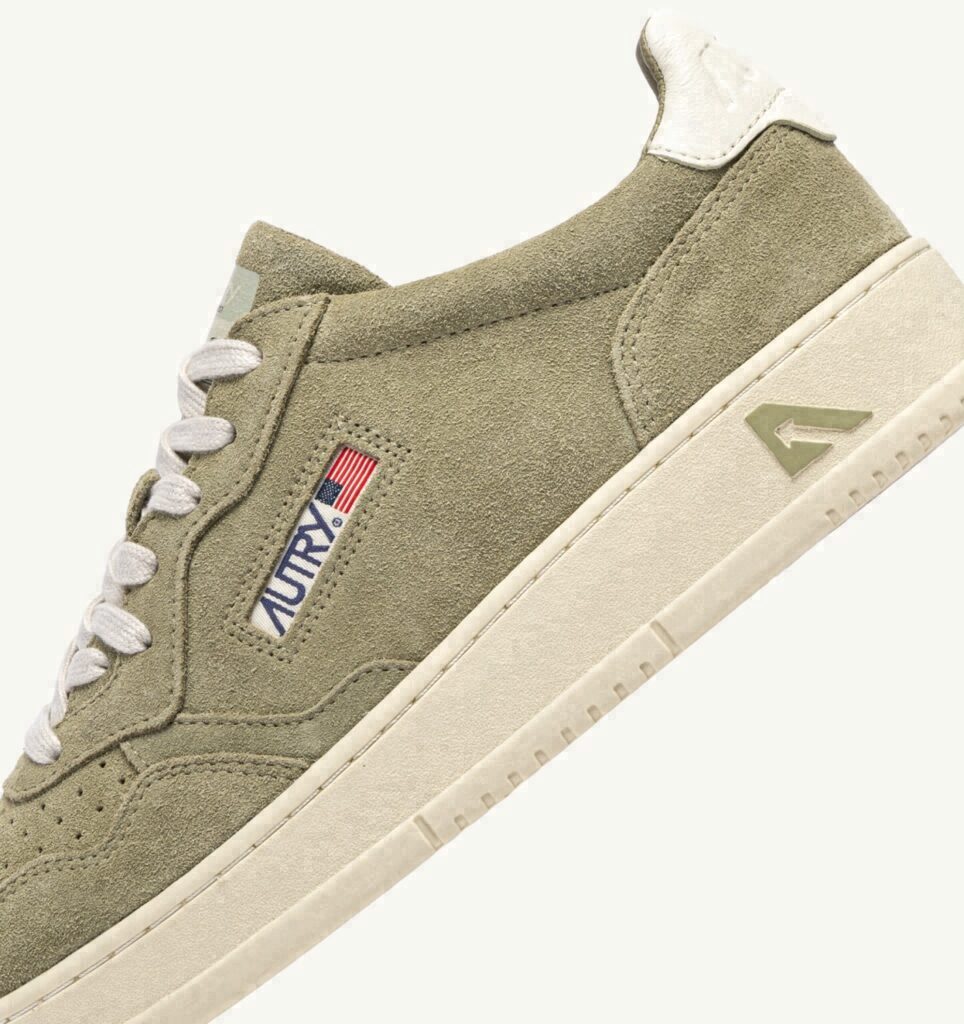 MEDALIST LOW EN DAIM GRAY GREEN ET BLANC
