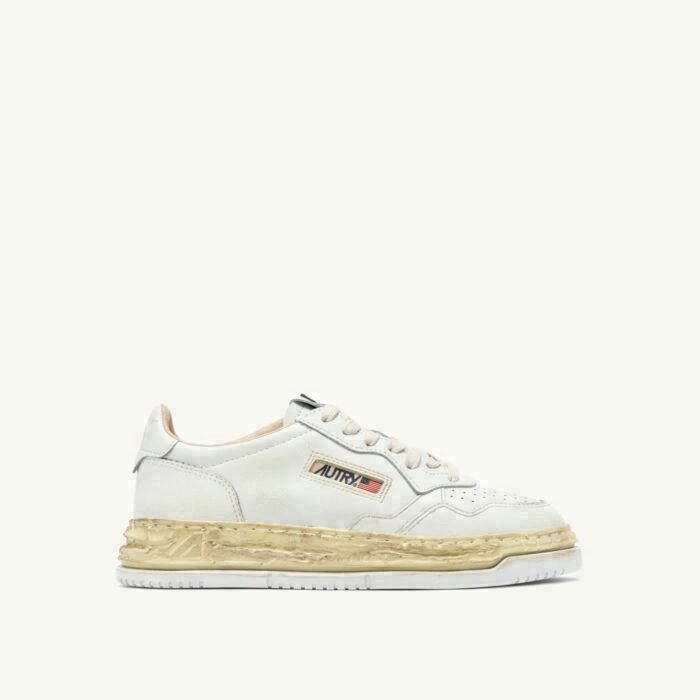 MEDALIST LOW SUPER VINTAGE 'Autry x Maison MIHARA YASUHIRO General Scale.' IN WHITE LEATHER