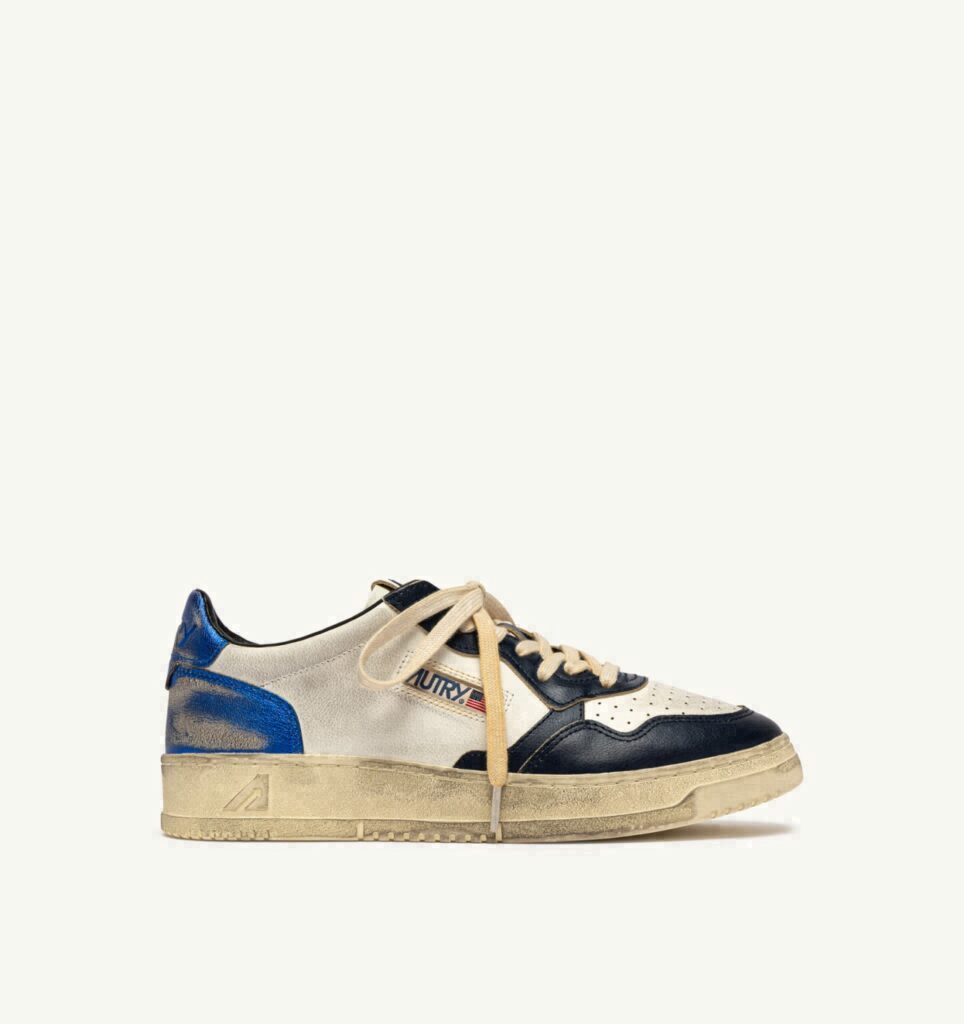 MEDALIST LOW SUPER VINTAGE EN CUIR BLANC BLUE SPACE ET BLEU